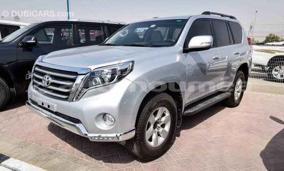 Acheter Import Voiture Toyota Prado Autre à Import - Dubai, Iles Acheter Import Voiture Toyota Prado Autre à Import - Dubai, Iles