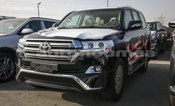 Acheter Import Voiture Toyota Land Cruiser Noir à Import - Dubai, Iles Acheter Import Voiture Toyota Land Cruiser Noir à Import - Dubai, Iles