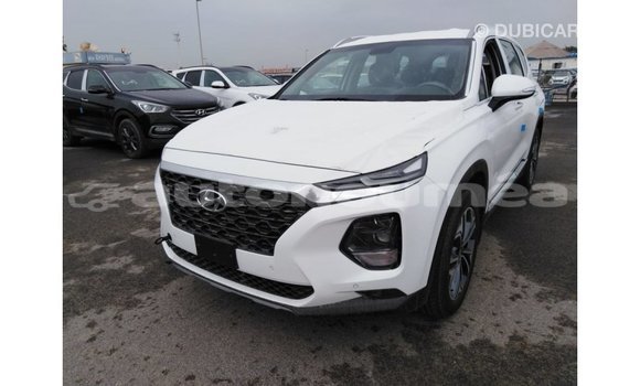 Buy Import Hyundai Santa Fe White Car in Import - Dubai in Iles Buy Import Hyundai Santa Fe White Car in Import - Dubai in Iles