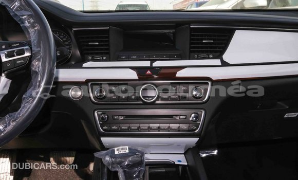 Acheter Import Voiture Kia Cadenza Autre à Import - Dubai, Iles Acheter Import Voiture Kia Cadenza Autre à Import - Dubai, Iles