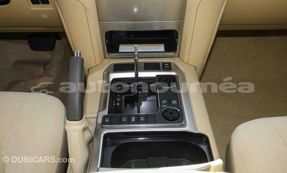 Acheter Import Voiture Toyota Land Cruiser Autre à Import - Dubai, Iles Acheter Import Voiture Toyota Land Cruiser Autre à Import - Dubai, Iles