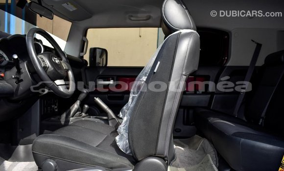 Acheter Import Voiture Toyota FJ Cruiser Autre à Import - Dubai, Iles Acheter Import Voiture Toyota FJ Cruiser Autre à Import - Dubai, Iles