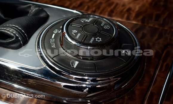 Acheter Import Voiture Nissan Patrol Blanc à Import - Dubai, Iles Acheter Import Voiture Nissan Patrol Blanc à Import - Dubai, Iles