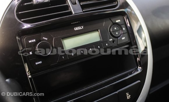 Acheter Import Voiture Geely GC6 Rouge à Import - Dubai, Iles Acheter Import Voiture Geely GC6 Rouge à Import - Dubai, Iles