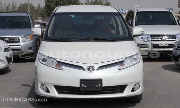 Acheter Import Voiture Toyota Previa Blanc à Import - Dubai, Iles Acheter Import Voiture Toyota Previa Blanc à Import - Dubai, Iles