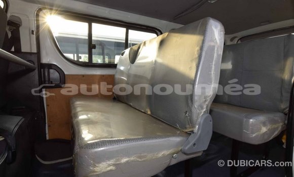 Buy Import Toyota Hiace White Car in Import - Dubai in Iles Buy Import Toyota Hiace White Car in Import - Dubai in Iles