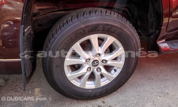 Acheter Import Voiture Toyota Land Cruiser Marron à Import - Dubai, Iles Acheter Import Voiture Toyota Land Cruiser Marron à Import - Dubai, Iles