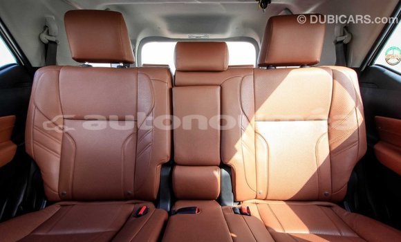 Acheter Import Voiture Toyota Fortuner Blanc à Import - Dubai, Iles Acheter Import Voiture Toyota Fortuner Blanc à Import - Dubai, Iles