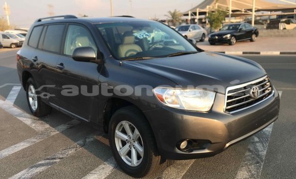 Acheter Import Voiture Toyota Highlander Autre à Import - Dubai, Iles Acheter Import Voiture Toyota Highlander Autre à Import - Dubai, Iles