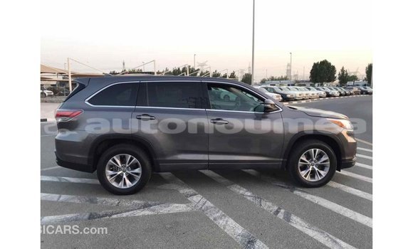 Acheter Import Voiture Toyota Highlander Autre à Import - Dubai, Iles Acheter Import Voiture Toyota Highlander Autre à Import - Dubai, Iles