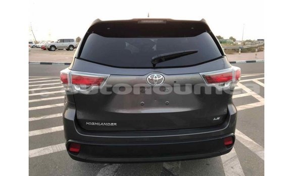 Acheter Import Voiture Toyota Highlander Autre à Import - Dubai, Iles Acheter Import Voiture Toyota Highlander Autre à Import - Dubai, Iles