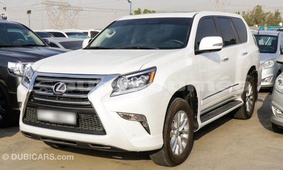 Acheter Import Voiture Lexus GX Blanc à Import - Dubai, Iles Acheter Import Voiture Lexus GX Blanc à Import - Dubai, Iles