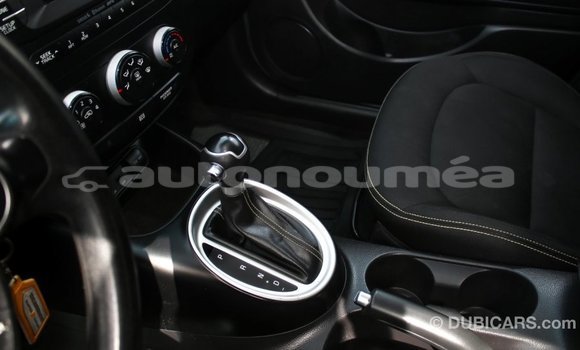 Acheter Import Voiture Kia Soul Rouge à Import - Dubai, Iles Acheter Import Voiture Kia Soul Rouge à Import - Dubai, Iles