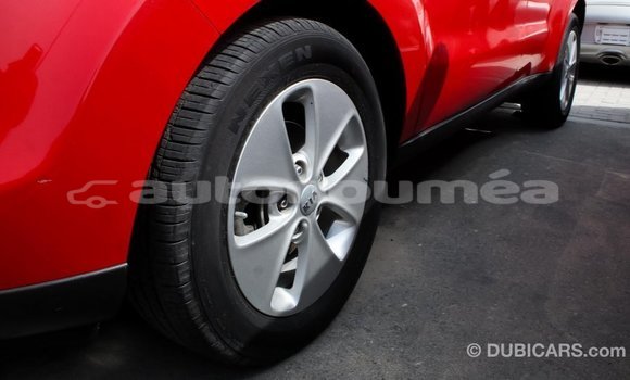 Acheter Import Voiture Kia Soul Rouge à Import - Dubai, Iles Acheter Import Voiture Kia Soul Rouge à Import - Dubai, Iles