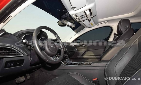 Acheter Import Voiture Jaguar XE Rouge à Import - Dubai, Iles Acheter Import Voiture Jaguar XE Rouge à Import - Dubai, Iles