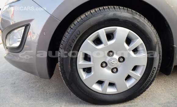 Acheter Import Voiture Hyundai i20 Autre à Import - Dubai, Iles Acheter Import Voiture Hyundai i20 Autre à Import - Dubai, Iles