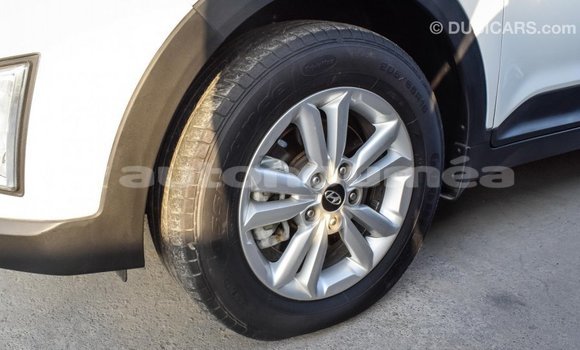 Acheter Import Voiture Hyundai Creta Blanc à Import - Dubai, Iles Acheter Import Voiture Hyundai Creta Blanc à Import - Dubai, Iles