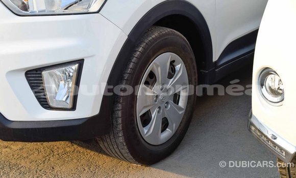 Acheter Import Voiture Hyundai Creta Blanc à Import - Dubai, Iles Acheter Import Voiture Hyundai Creta Blanc à Import - Dubai, Iles