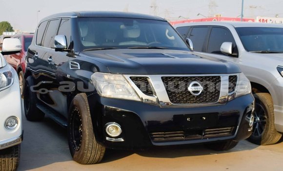 Acheter Import Voiture Nissan Patrol Noir à Import - Dubai, Iles Acheter Import Voiture Nissan Patrol Noir à Import - Dubai, Iles