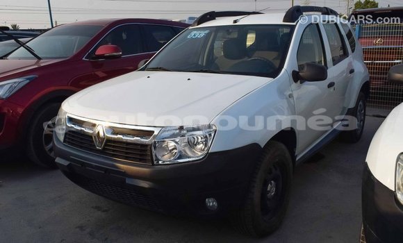 Acheter Import Voiture Renault Duster Blanc à Import - Dubai, Iles Acheter Import Voiture Renault Duster Blanc à Import - Dubai, Iles