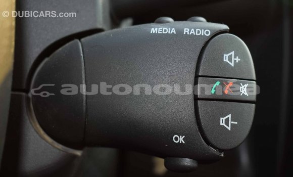 Acheter Import Voiture Renault Duster Blanc à Import - Dubai, Iles Acheter Import Voiture Renault Duster Blanc à Import - Dubai, Iles