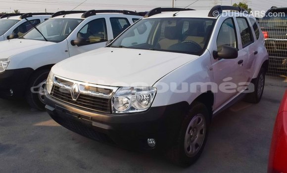 Acheter Import Voiture Renault Duster Blanc à Import - Dubai, Iles Acheter Import Voiture Renault Duster Blanc à Import - Dubai, Iles