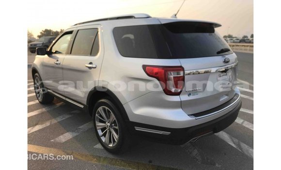 Acheter Import Voiture Ford Explorer Autre à Import - Dubai, Iles Acheter Import Voiture Ford Explorer Autre à Import - Dubai, Iles