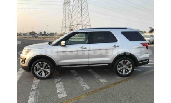 Acheter Import Voiture Ford Explorer Autre à Import - Dubai, Iles Acheter Import Voiture Ford Explorer Autre à Import - Dubai, Iles