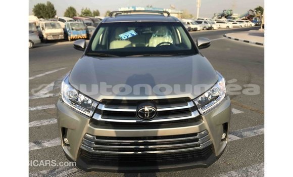 Acheter Import Voiture Toyota Highlander Autre à Import - Dubai, Iles Acheter Import Voiture Toyota Highlander Autre à Import - Dubai, Iles