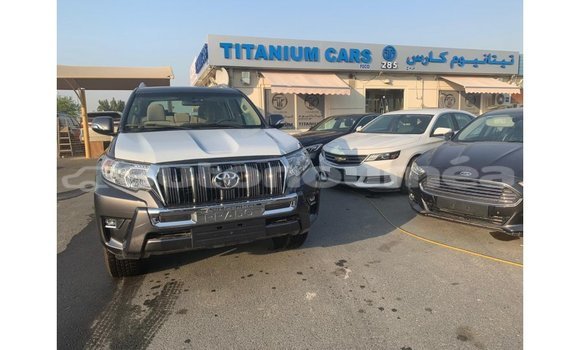 Buy Import Toyota Prado Other Car in Import - Dubai in Iles Buy Import Toyota Prado Other Car in Import - Dubai in Iles