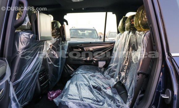 Acheter Import Voiture Lexus LX Bleu à Import - Dubai, Iles Acheter Import Voiture Lexus LX Bleu à Import - Dubai, Iles