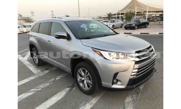 Acheter Import Voiture Toyota Highlander Autre à Import - Dubai, Iles Acheter Import Voiture Toyota Highlander Autre à Import - Dubai, Iles