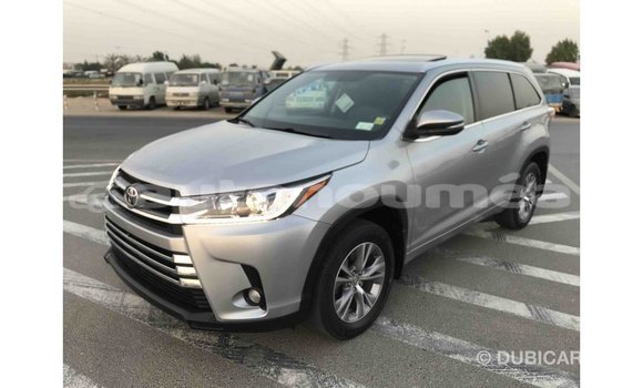 Acheter Import Voiture Toyota Highlander Autre à Import - Dubai, Iles Acheter Import Voiture Toyota Highlander Autre à Import - Dubai, Iles