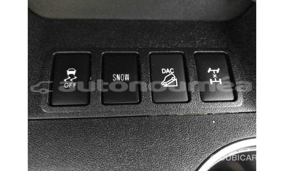 Acheter Import Voiture Toyota Highlander Autre à Import - Dubai, Iles Acheter Import Voiture Toyota Highlander Autre à Import - Dubai, Iles