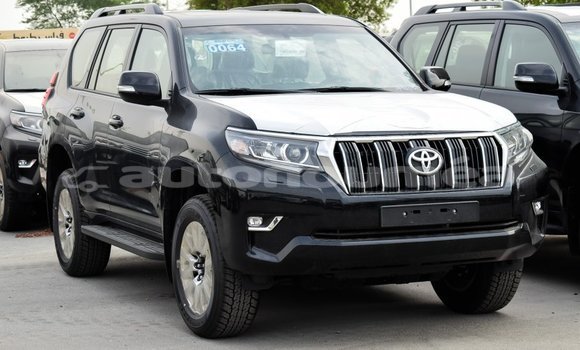 Acheter Import Voiture Toyota Prado Noir à Import - Dubai, Iles Acheter Import Voiture Toyota Prado Noir à Import - Dubai, Iles