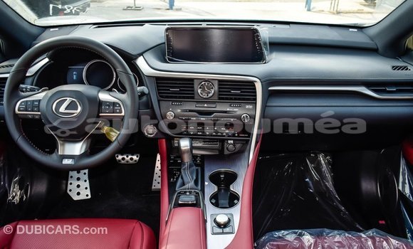 Acheter Import Voiture Lexus RX 300 Blanc à Import - Dubai, Iles Acheter Import Voiture Lexus RX 300 Blanc à Import - Dubai, Iles