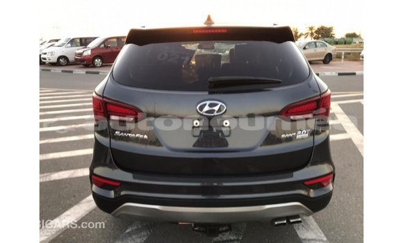 Acheter Import Voiture Hyundai Santa Fe Noir à Import - Dubai, Iles Acheter Import Voiture Hyundai Santa Fe Noir à Import - Dubai, Iles