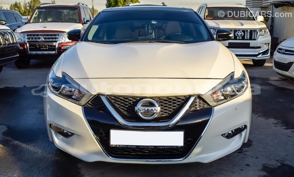Buy Import Nissan Maxima White Car in Import - Dubai in Iles Buy Import Nissan Maxima White Car in Import - Dubai in Iles
