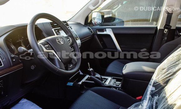 Acheter Import Voiture Toyota Prado Autre à Import - Dubai, Iles Acheter Import Voiture Toyota Prado Autre à Import - Dubai, Iles