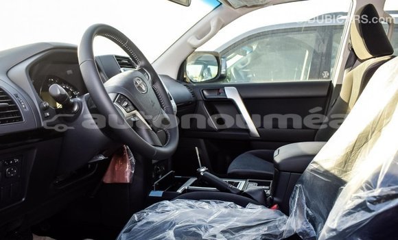 Acheter Import Voiture Toyota Prado Autre à Import - Dubai, Iles Acheter Import Voiture Toyota Prado Autre à Import - Dubai, Iles