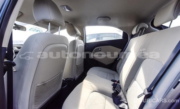 Acheter Import Voiture Kia Rio Noir à Import - Dubai, Iles Acheter Import Voiture Kia Rio Noir à Import - Dubai, Iles