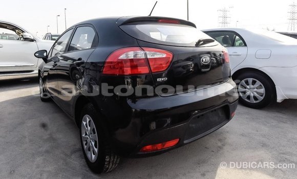 Acheter Import Voiture Kia Rio Noir à Import - Dubai, Iles Acheter Import Voiture Kia Rio Noir à Import - Dubai, Iles