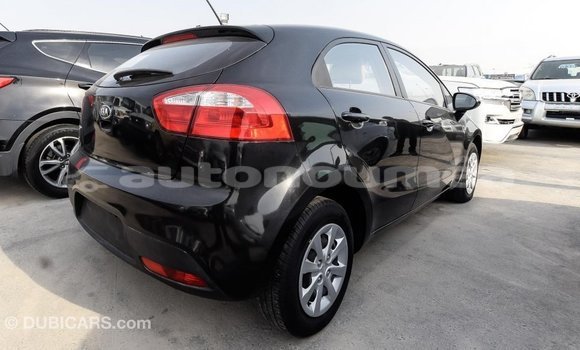 Acheter Import Voiture Kia Rio Noir à Import - Dubai, Iles Acheter Import Voiture Kia Rio Noir à Import - Dubai, Iles