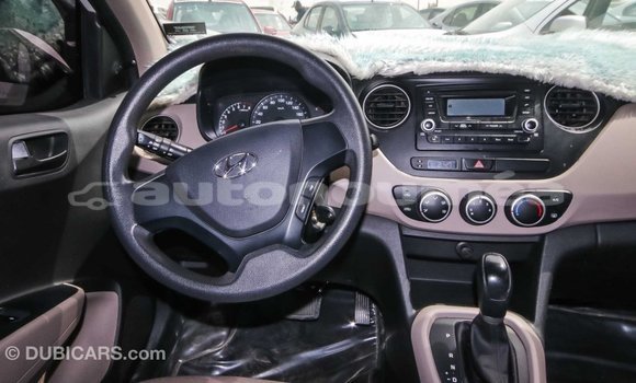 Buy Import Hyundai i10 White Car in Import - Dubai in Iles Buy Import Hyundai i10 White Car in Import - Dubai in Iles