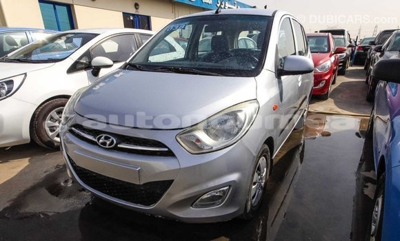 Buy Import Hyundai i10 Other Car in Import - Dubai in Iles Buy Import Hyundai i10 Other Car in Import - Dubai in Iles