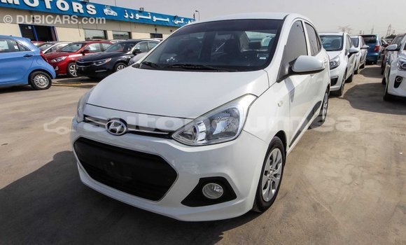 Acheter Import Voiture Hyundai i10 Blanc à Import - Dubai, Iles Acheter Import Voiture Hyundai i10 Blanc à Import - Dubai, Iles