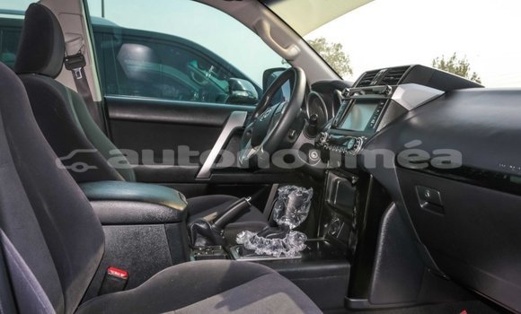 Acheter Import Voiture Toyota Prado Autre à Import - Dubai, Iles Acheter Import Voiture Toyota Prado Autre à Import - Dubai, Iles