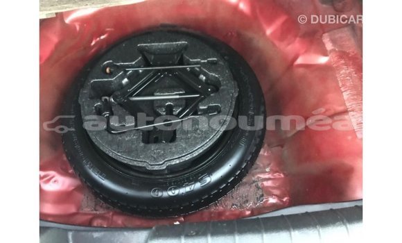 Acheter Import Voiture Hyundai Sonata Rouge à Import - Dubai, Iles Acheter Import Voiture Hyundai Sonata Rouge à Import - Dubai, Iles