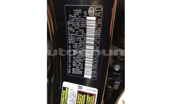 Acheter Import Voiture Toyota Corolla Noir à Import - Dubai, Iles Acheter Import Voiture Toyota Corolla Noir à Import - Dubai, Iles