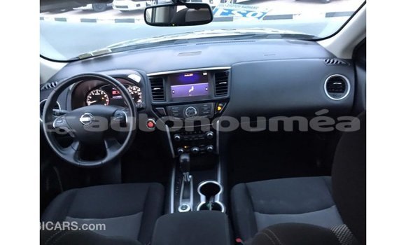 Acheter Import Voiture Nissan Pathfinder Autre à Import - Dubai, Iles Acheter Import Voiture Nissan Pathfinder Autre à Import - Dubai, Iles